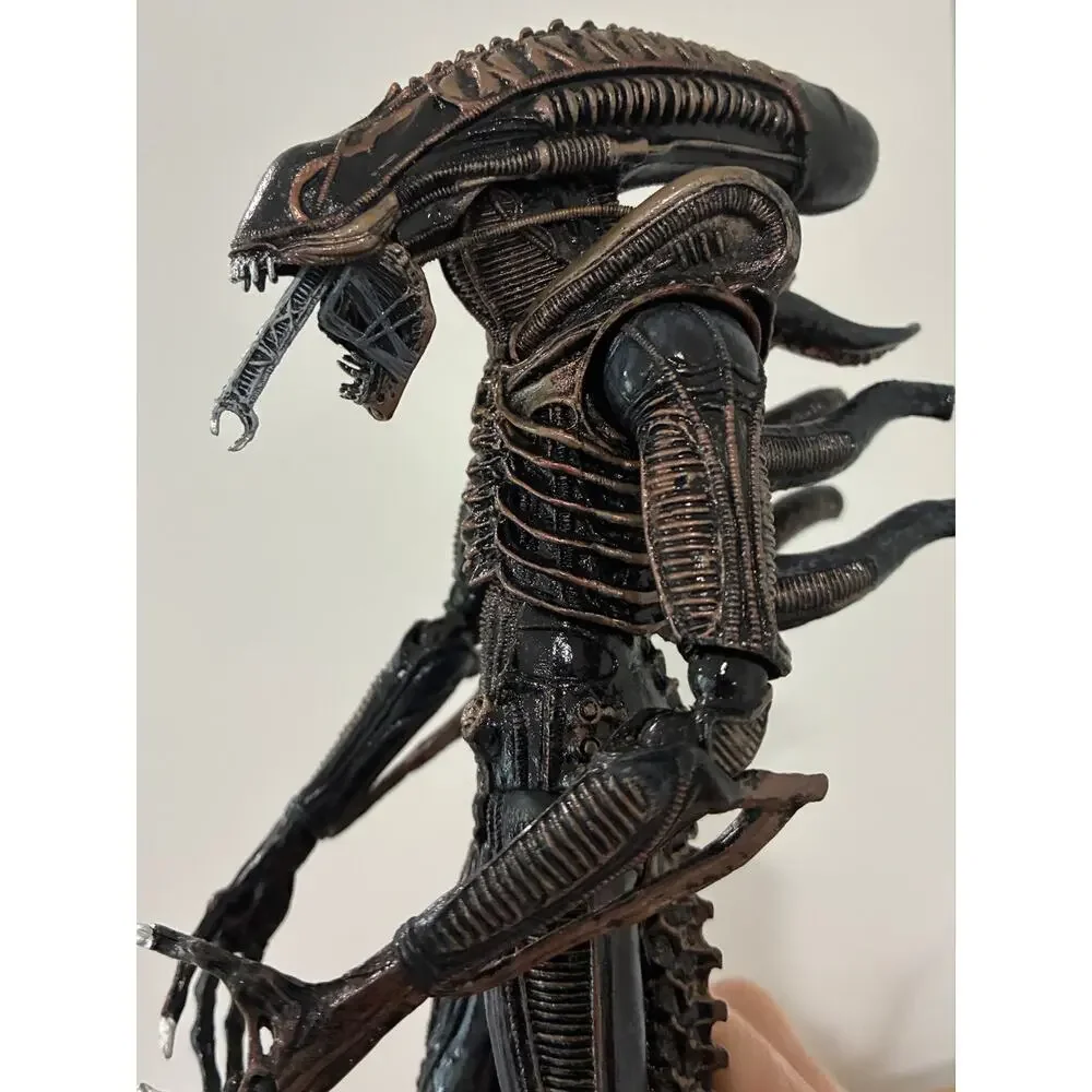 NECA Aliens Xenomorph Action Figures, bundle of 3 w/ articulated joints, 9 in.